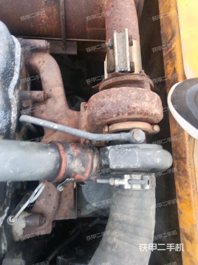 氣門室蓋螺絲特寫（上車部件）