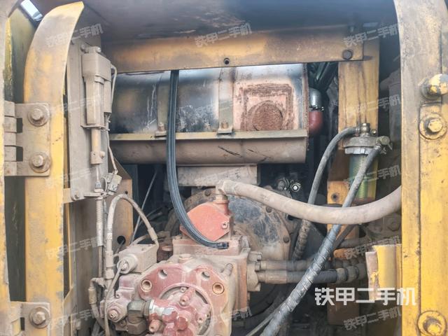 电瓶(大件舱室) 电瓶(大件舱室)