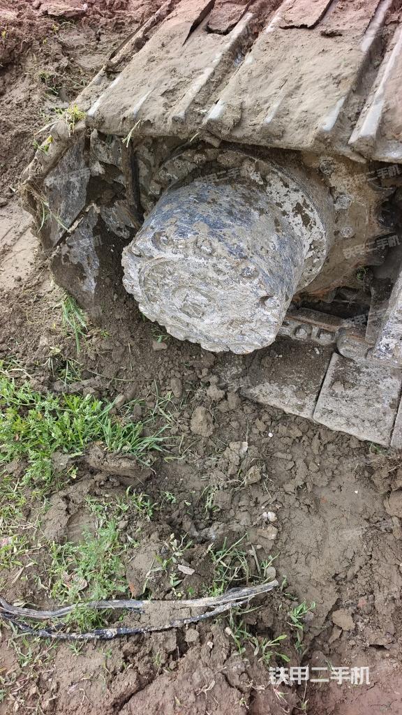 左驱动轮（行走机构）