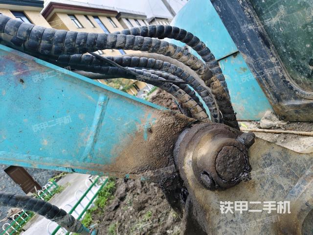 大臂根部 斜(工作和回转装置) 大臂根部 斜(工作和回转装置)