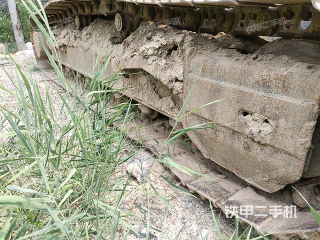 左侧履带整体 (行走机构) 左侧履带整体 (行走机构)