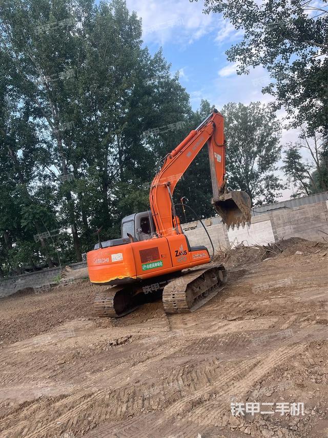 整机右后45°(整机外观) 整机右后45°(整机外观)