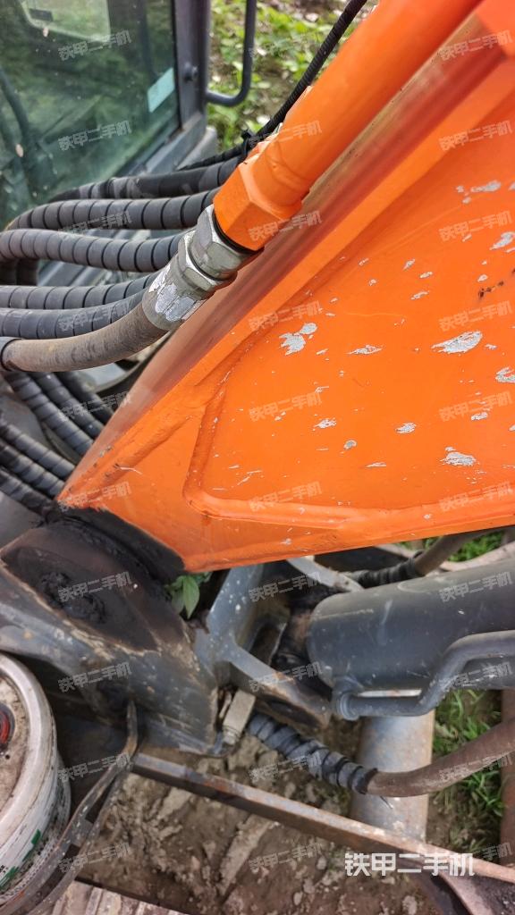 大臂根部 斜(工作和回转装置) 大臂根部 斜(工作和回转装置)