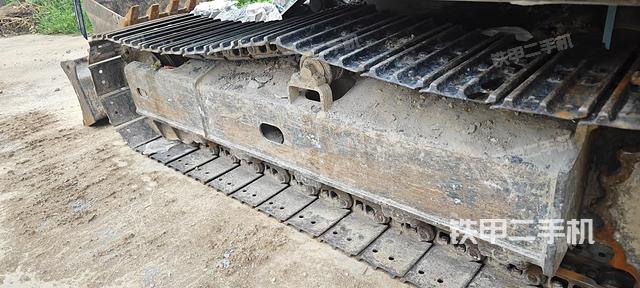 单侧履带整体（整机外观）