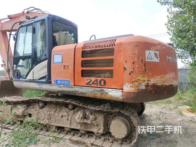 日立ZX200-5G挖掘机的设备实拍-第3张实拍照片