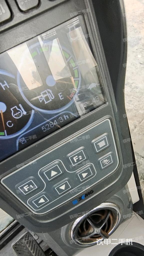 小时表(驾驶室部分) 小时表(驾驶室部分)