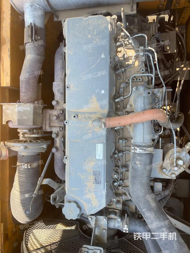 发动机整体俯视(整机外观) 发动机整体俯视(整机外观)