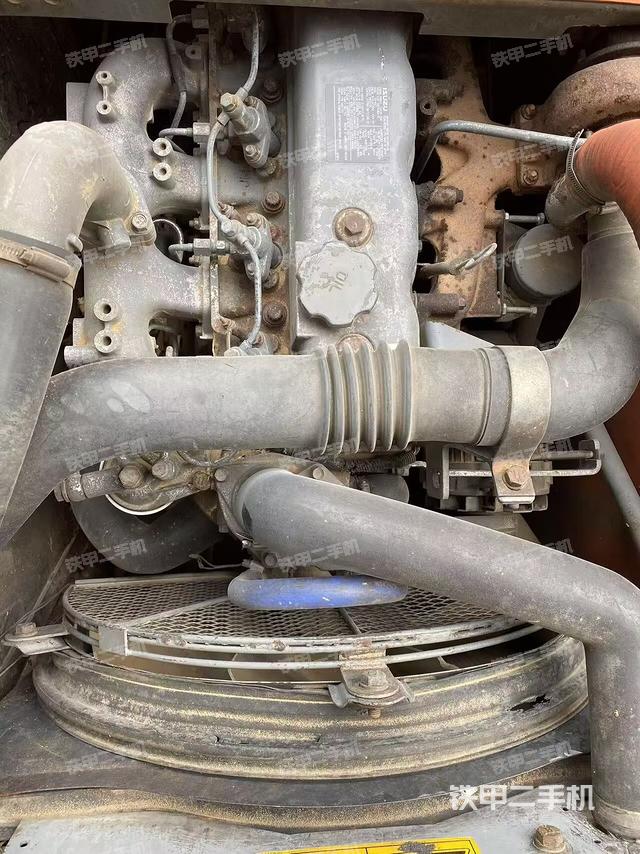 发动机整体俯视(整机外观) 发动机整体俯视(整机外观)