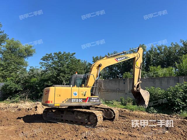 整机右后45°(整机外观) 整机右后45°(整机外观)