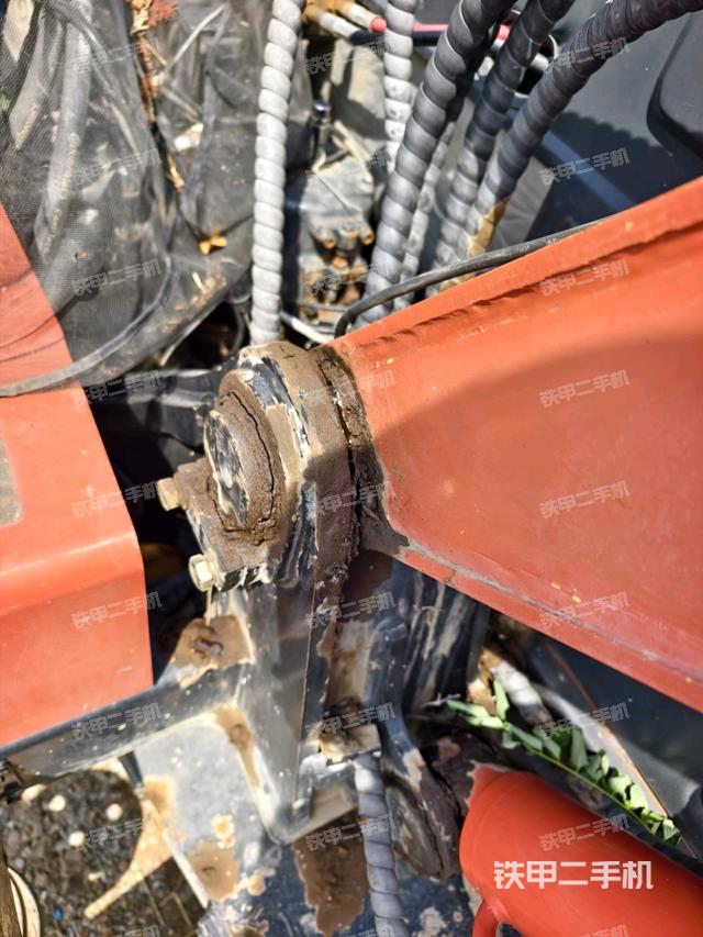 大臂根部 斜(工作和回转装置) 大臂根部 斜(工作和回转装置)