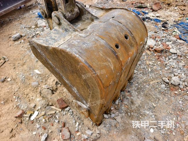 鏟斗45度（工作和回轉(zhuǎn)裝置）