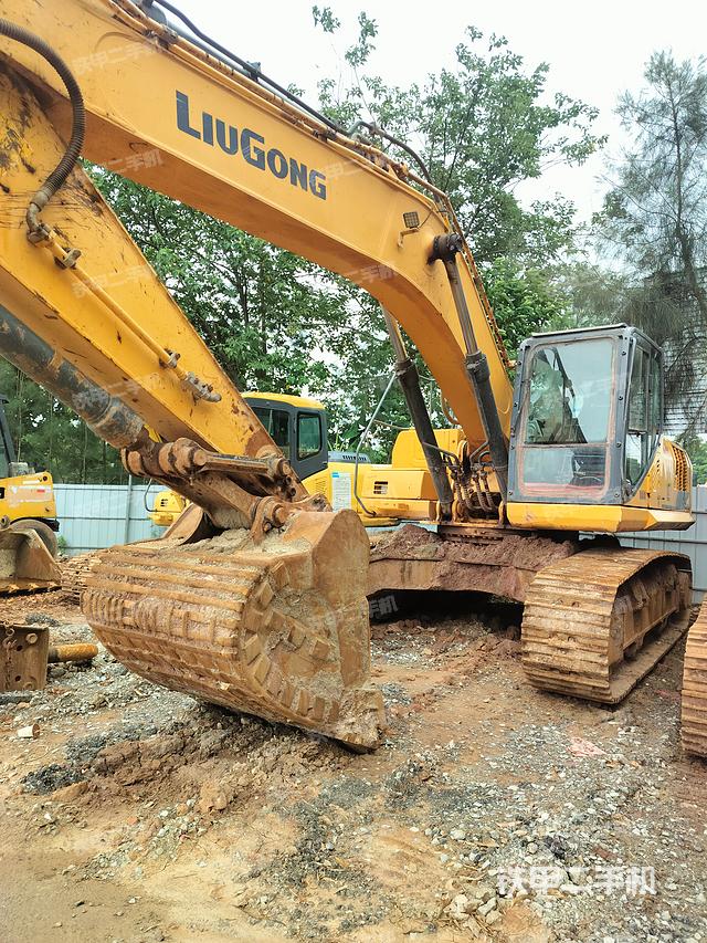 整机右后45°（整机外观）