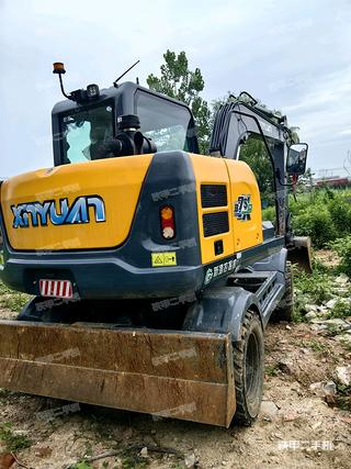 新源B70L ECO挖掘机实拍图片