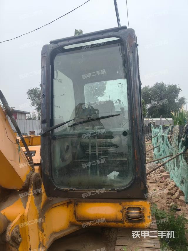 整机右后45°(整机外观) 整机右后45°(整机外观)