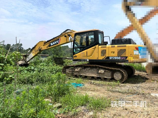 三一重工SY205C挖掘機