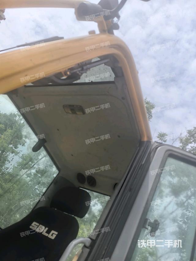 頂棚整體（駕駛室部分）