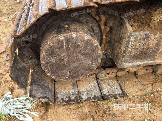 右驱动轮(行走机构) 右驱动轮(行走机构)