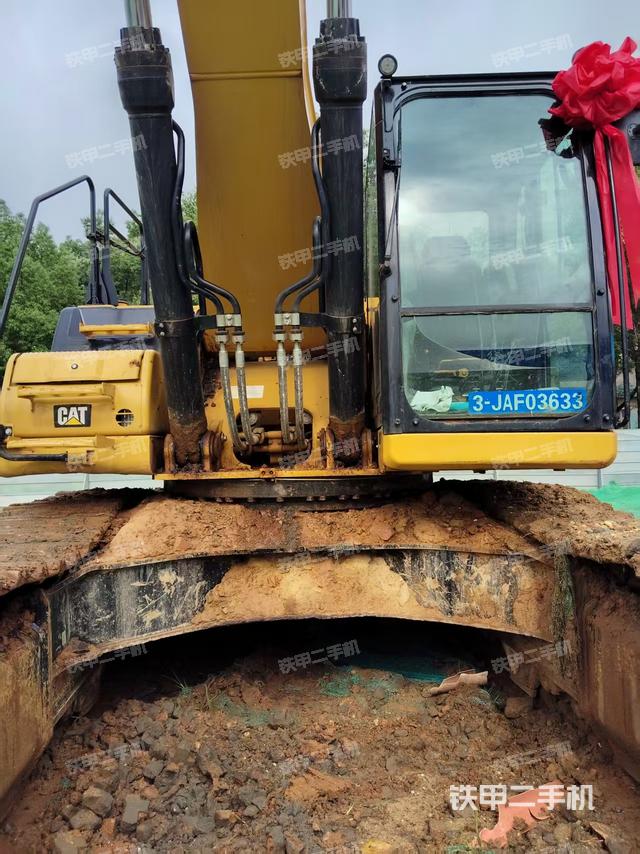 驾驶室整体（整机外观）