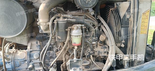 发动机整体俯视(整机外观) 发动机整体俯视(整机外观)