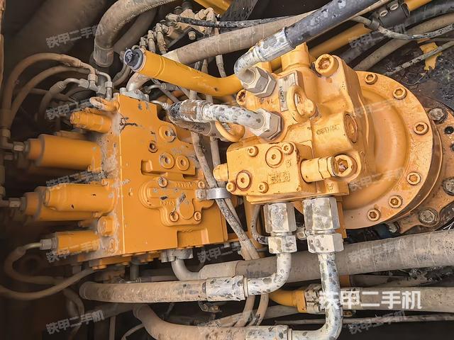 分配阀(上车部件) 分配阀(上车部件)