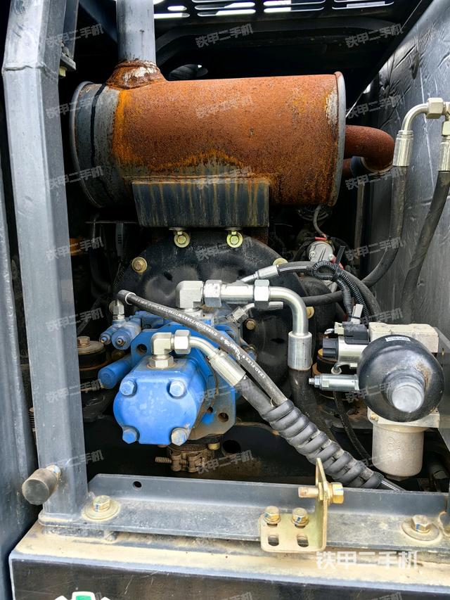 液压泵室(大件舱室) 液压泵室(大件舱室)