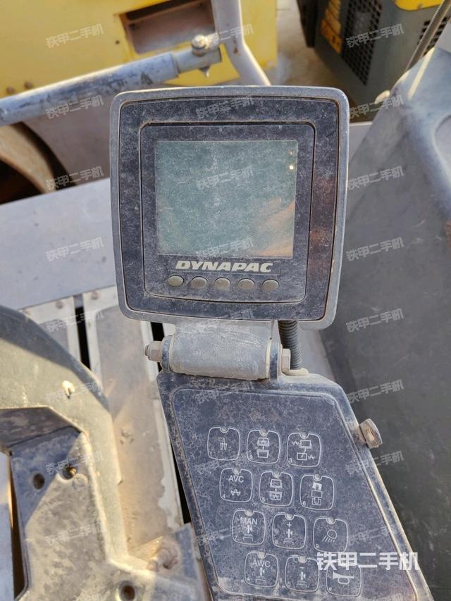 小时表（压路机驾驶室）