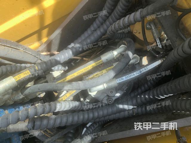 回轉(zhuǎn)馬達（上車部件）