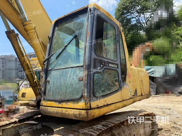 小松PC200-6挖掘機