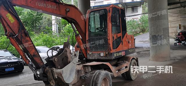 遠(yuǎn)山機(jī)械YS775-8挖掘機(jī)
