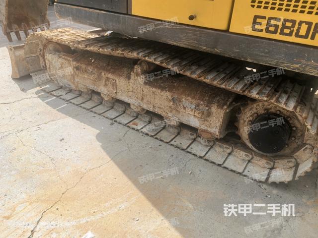 左側(cè)履帶整體?（行走機構(gòu)）