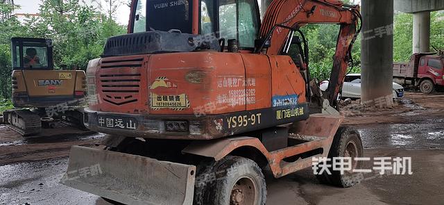 整机右后45°(整机外观) 整机右后45°(整机外观)