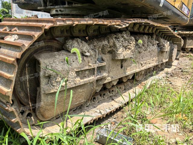 左侧履带整体 (行走机构) 左侧履带整体 (行走机构)