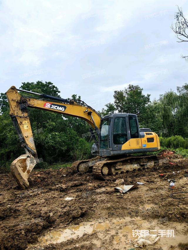 右前45(整机外观) 右前45(整机外观)