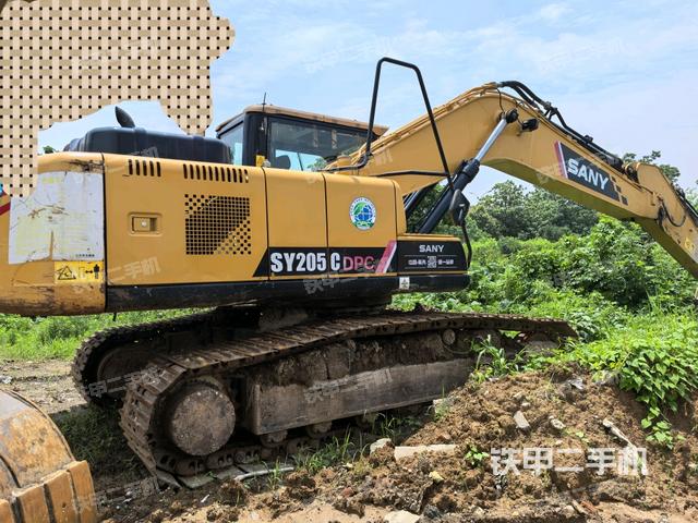 右后45(整机外观) 右后45(整机外观)