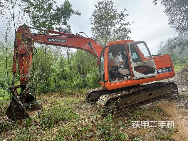 斗山DH150LC-7挖掘機(jī)