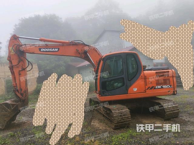 斗山DX150LC挖掘機(jī)