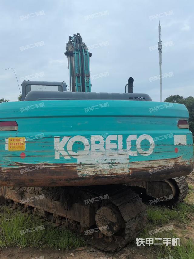 整机右后45°(整机外观) 整机右后45°(整机外观)