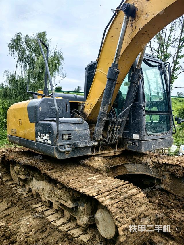 徐工XE155D挖掘機(jī)