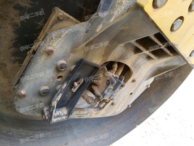 桥\驱动（压路机前后车架）