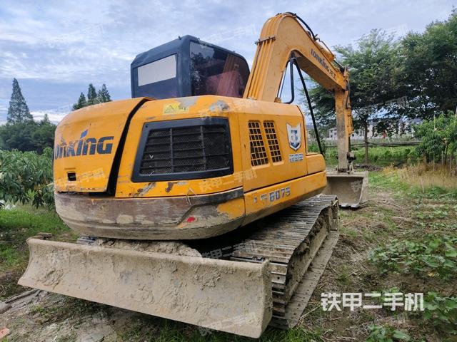 右后45(整机外观) 右后45(整机外观)