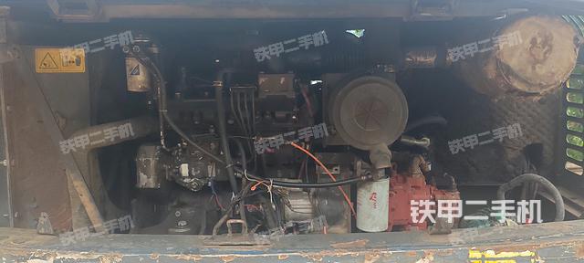 发动机整体俯视(整机外观) 发动机整体俯视(整机外观)