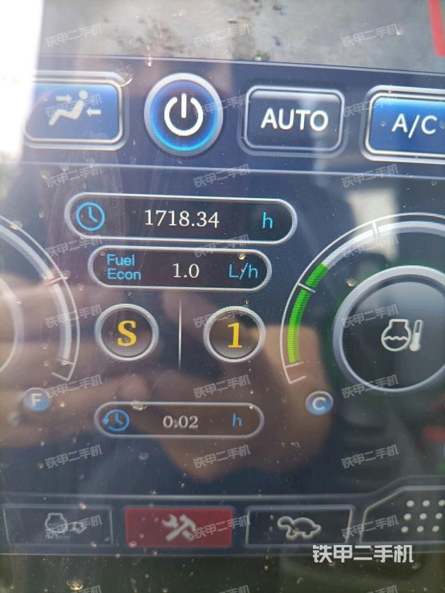 小时表(驾驶室部分) 小时表(驾驶室部分)