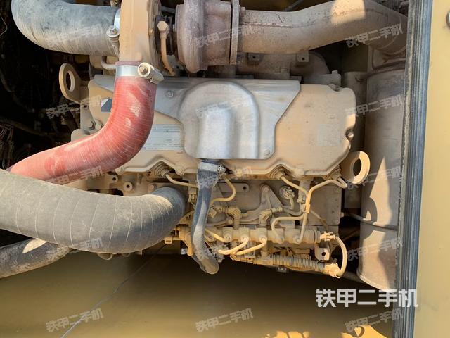 发动机整体俯视(整机外观) 发动机整体俯视(整机外观)