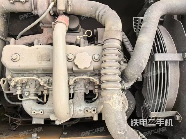 发动机整体俯视(整机外观) 发动机整体俯视(整机外观)