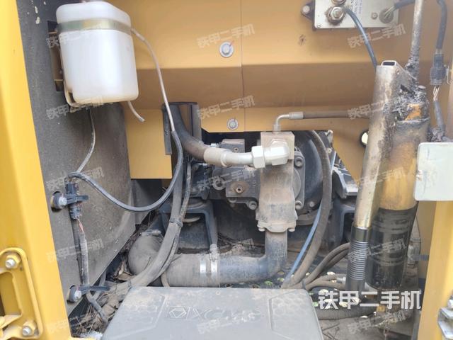 液压泵室(大件舱室) 液压泵室(大件舱室)