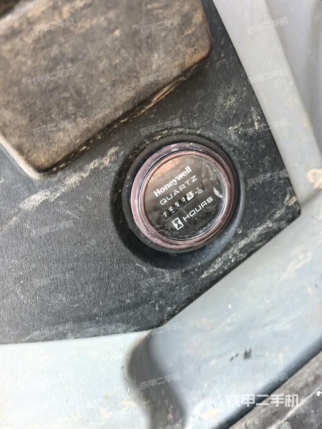 显示屏 （驾驶室部分）