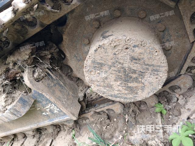 右驱动轮(行走机构) 右驱动轮(行走机构)