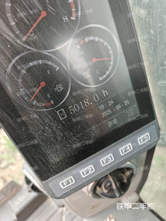 小时表(驾驶室部分) 小时表(驾驶室部分)