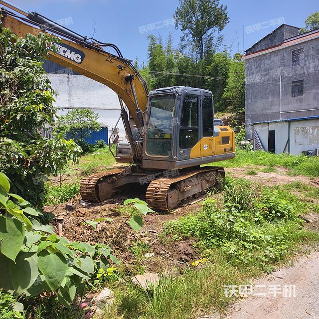 徐工XE135D挖掘機(jī)