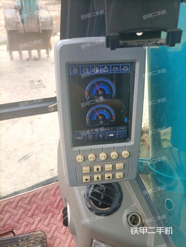 顯示屏?（駕駛室部分）